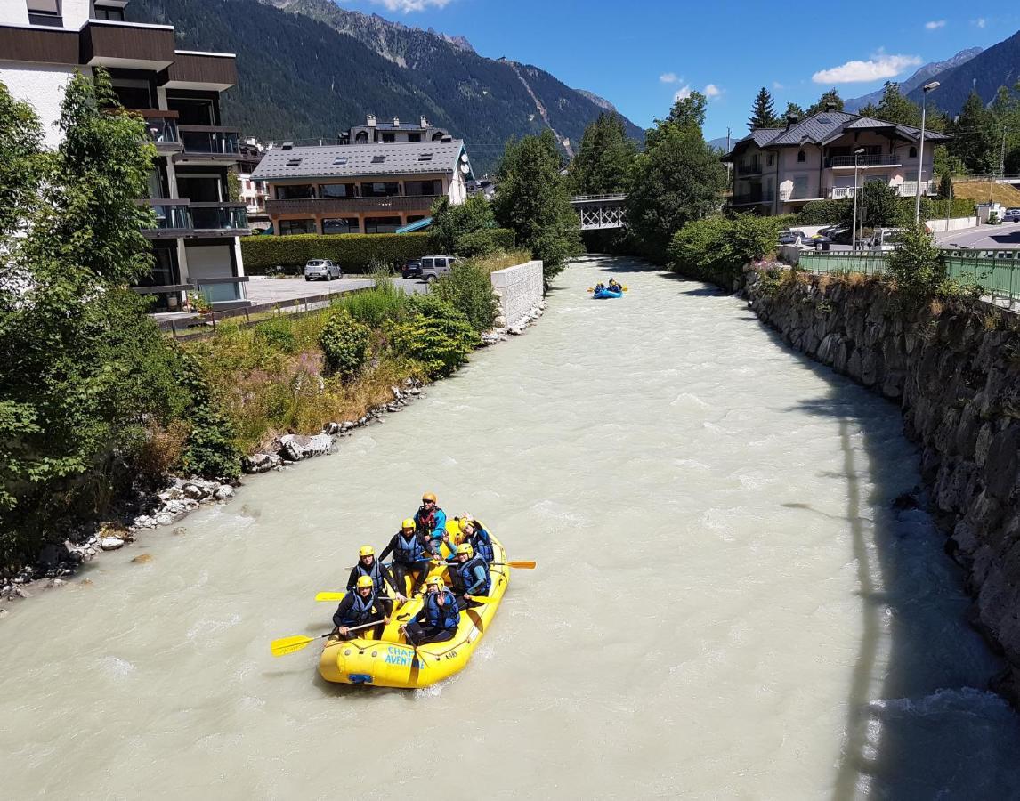 Vue Brevent Sublime En Centre Ville Avec Parking Prive Chamonix Bagian luar foto